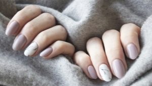 Minimalistische manicure