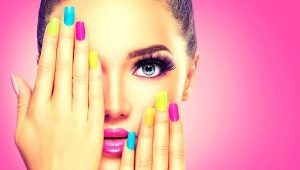 Multi-colored manicure: tips for combining shades and nail design