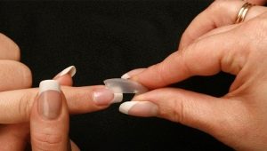 Vrhunski oblici za nadogradnju noktiju: vrste, odabir i uporaba