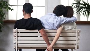 Moterų neištikimybė: priežastys, aptikimo metodai ir psichologo patarimai