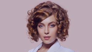 Hiusten bioaalto keskipitkille hiuksille: ominaisuudet ja tekniikka