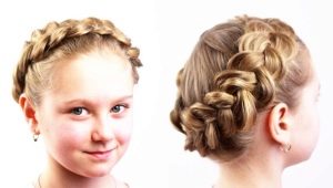 Bagaimana untuk menenun tocang di kepala seorang gadis?