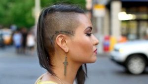 Women's haircuts with shaved temples