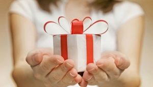 Nghi thức quà tặng: Làm thế nào để cho và nhận chúng?