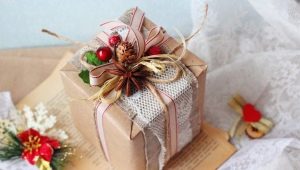 How to beautifully wrap a gift for the New Year?