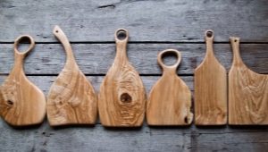 Papan pemotong kayu: jenis, bentuk dan pilihan