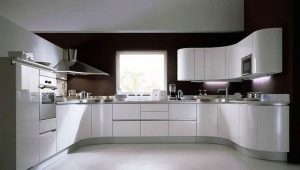 U-veida virtuves: izkārtojums, izmērs un dizains