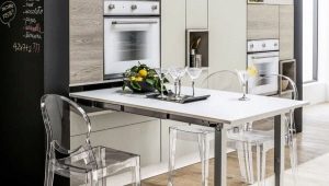 Meja dapur sempit: jenis, pilihan reka bentuk dan kriteria pemilihan