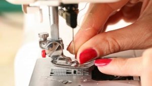 Hvorfor knækker tråden i symaskinen, og hvad skal man gøre ved det?