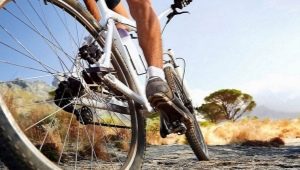 Kā izvēlēties velosipēda riteņu diametru pēc augstuma?