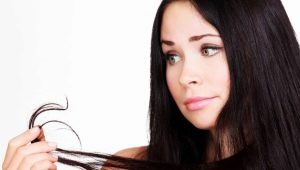 Kaip atsikratyti skilinėjančių plaukų galiukų namuose?