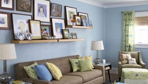 Shelves above the sofa: how to choose and hang beautifully?