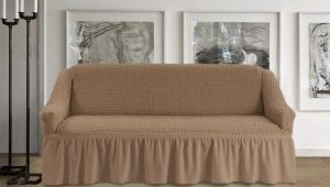 Fodere per divano a tre posti: varietà e selezione