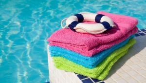 Pool towel: features, selection and care