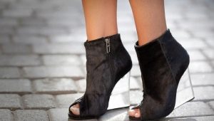 Wedge ankle boots: paglalarawan, mga modelo, mga kulay