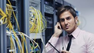 All about the profession of a communications engineer