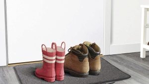 Scegliere un tappetino per asciugare le scarpe