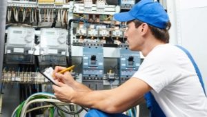 All about the professions related to electricity