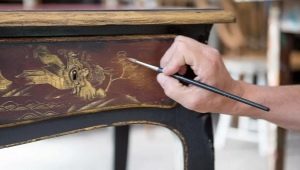 Kas yra baldų restauratorius ir kaip juo tapti?