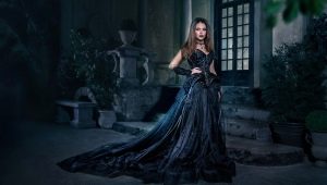 Viss par gotiskām kleitām
