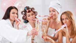 Cum să petreci o petrecere a burlacilor într-o baie de aburi și saună?