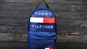 Paglalarawan ng Tommy Hilfiger backpacks