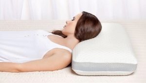 Quelle est la différence entre un oreiller anatomique et un oreiller orthopédique ?
