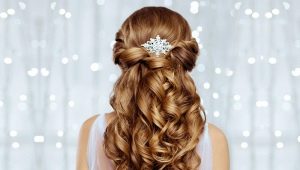 Pelbagai gaya rambut untuk prom gred 9