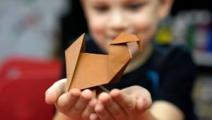 Idea origami untuk kanak-kanak berumur 6-7 tahun