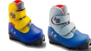 Overview and selection of children's ski boots