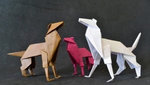 Plier le loup en utilisant la technique de l'origami