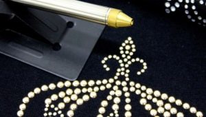 How to choose a glue for rhinestones and how to use it?