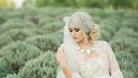 Boho vestuvinės suknelės – bohemiškos prašmatnumo!
