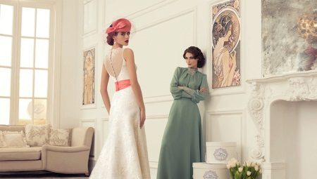 Pereka pakaian perkahwinan Rusia