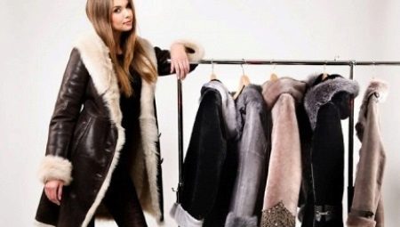 O que é melhor - casacos de pele ou casacos de pele de carneiro?