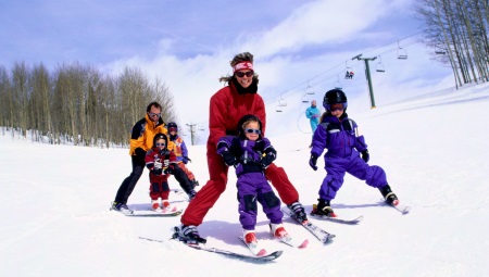 Ủng trượt tuyết cho trẻ em