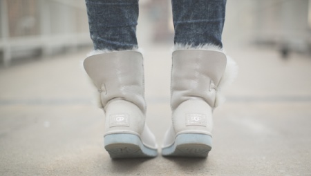 Witte ugg-laarzen