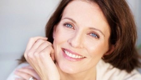 How to properly care for your face at home after 50 years?