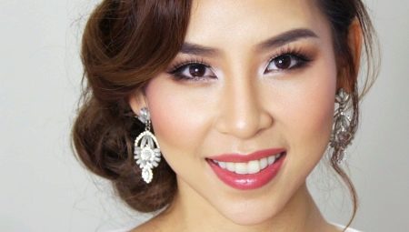 Solek untuk mata Asia: jenis dan kehalusan penggunaan kosmetik
