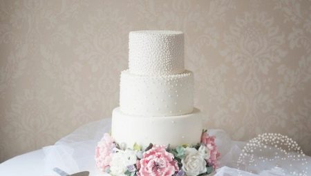 Nápady na zdobenie tort na perlovú svadbu