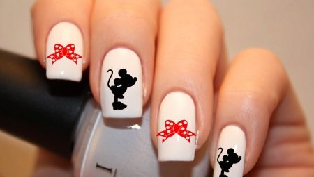 Mickey Mouse ile manikür: tasarım seçenekleri ve tırnak sanatı teknikleri