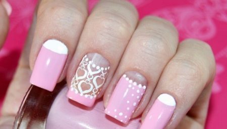 Originele ideeën voor witte en roze manicure