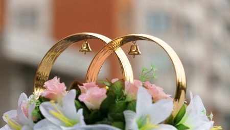 Hadiah perkahwinan untuk pengantin baru dari ibu bapa: pilihan tradisional dan luar biasa