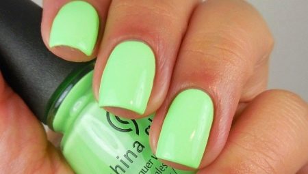 Idee alla moda per il design della manicure verde chiaro