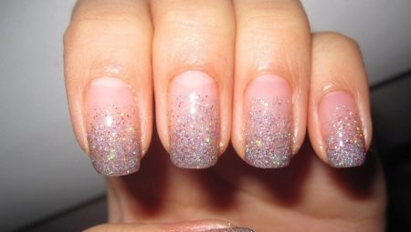 Esmalte de uñas con purpurina