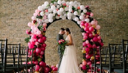 Arco di palloncini per matrimoni: opzioni di progettazione e metodi fai-da-te