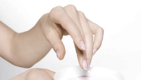 Maske za nokte: što su i kako ih koristiti?