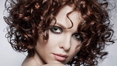 Rizado de cabello con queratina: características, composiciones y tecnología