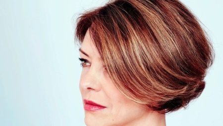 Complex coloring for short hair