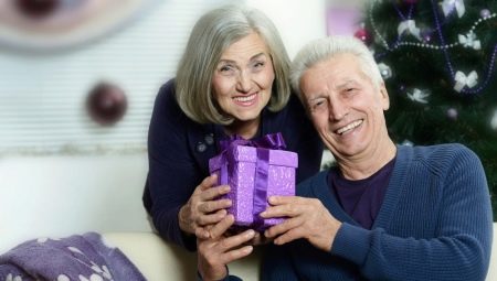 ¿Qué regalar a los padres de su esposo para el Año Nuevo?